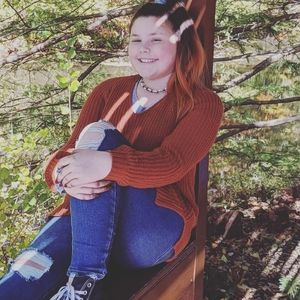 Meet your Posher, Leah